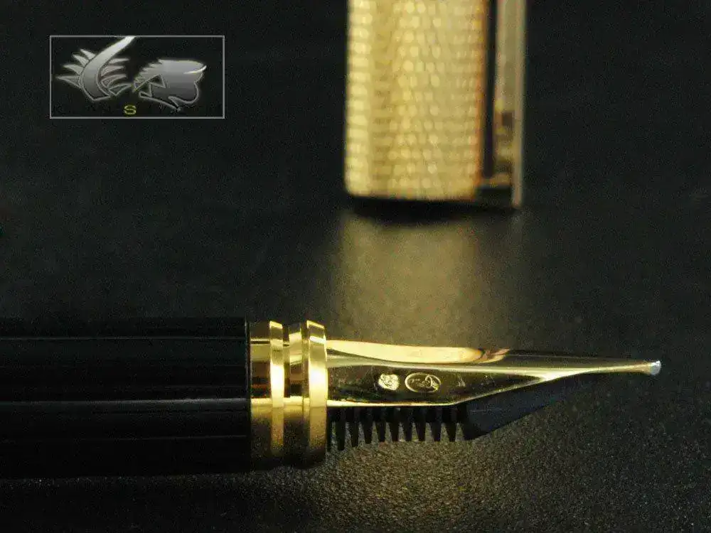 t-Classique-Gold-Plated-Fountain-Pen-41080-41080-4.webp