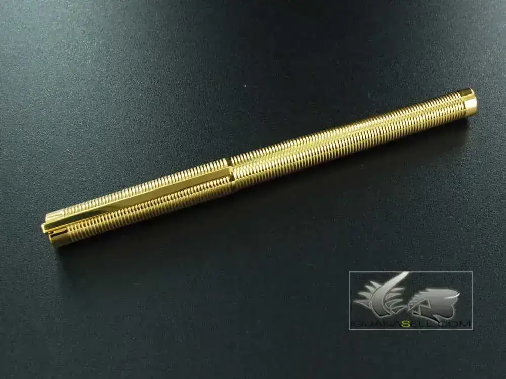 t-Classique-Gold-Plated-Fountain-Pen-41130-41030-2.webp