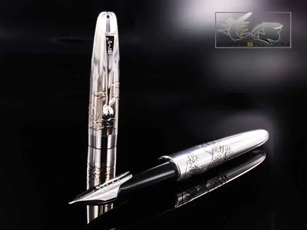 t-Fuji-&-Wave-Ster.-Silver-Fountain-Pen-NAM60685-1.webp