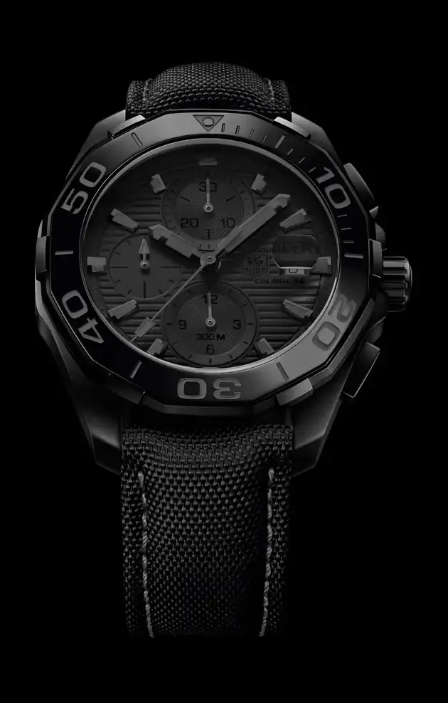 TAG-Heuer-AquaRacer-300-M-Calibre-16-chrono.webp