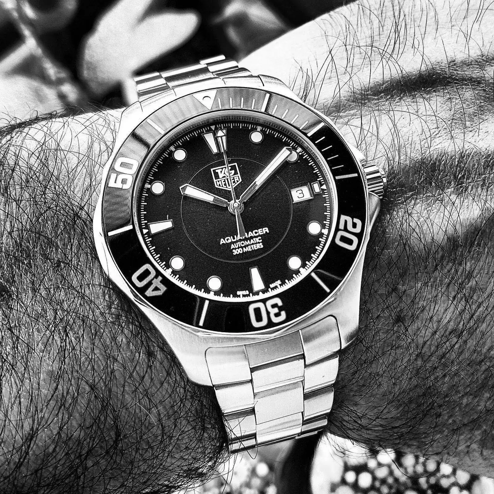 Tag Heuer Aquaracer 41mm 300M Cal. 5 Ref.  WAB 2010-BA0804 (B&W) (1).webp