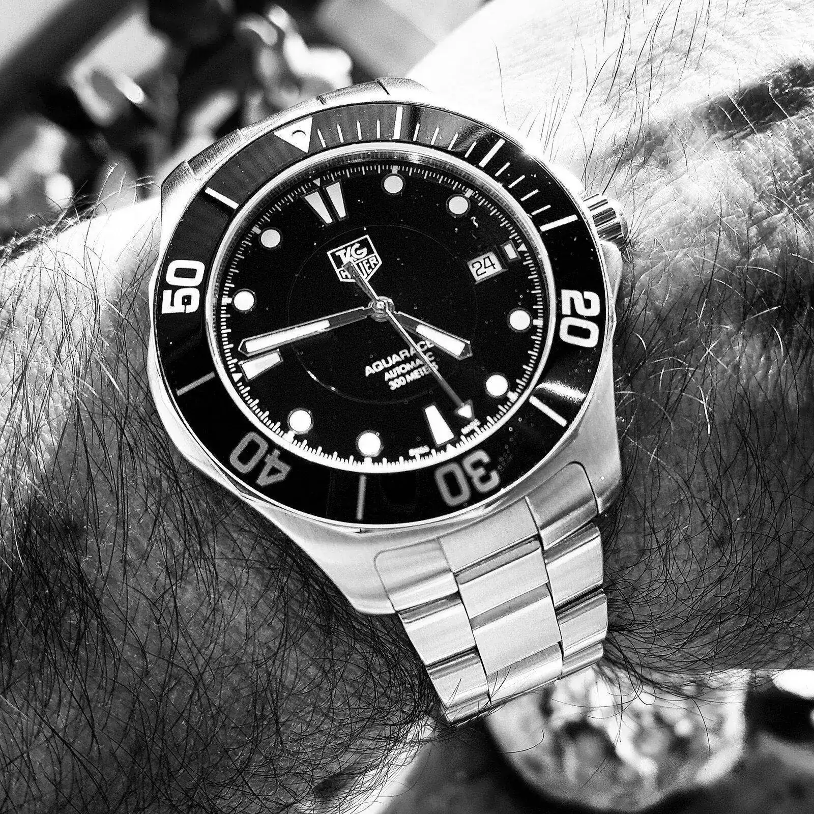 Tag Heuer Aquaracer 41mm 300M Cal. 5 Ref.  WAB 2010-BA0804 (B&W) (1).webp