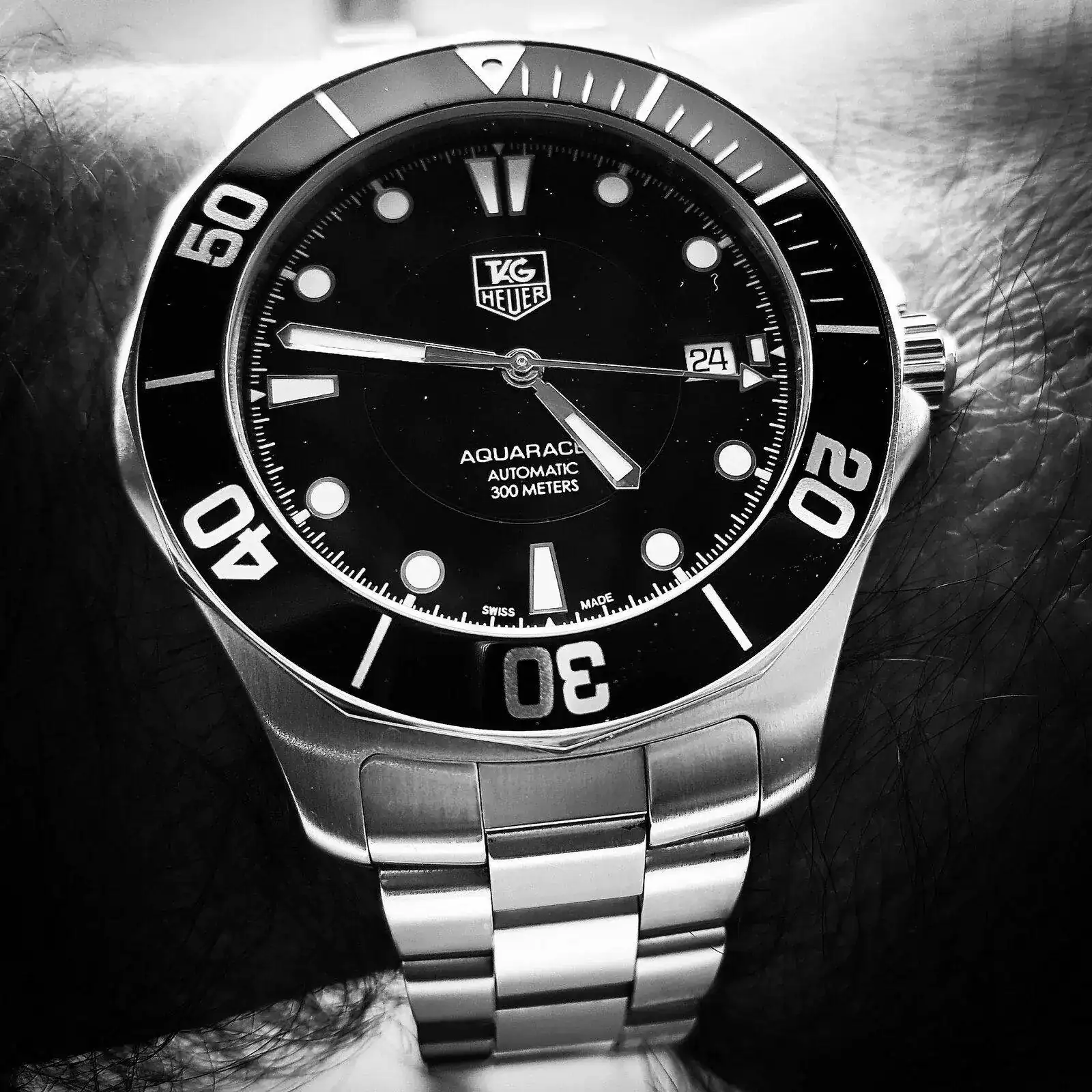 Tag Heuer Aquaracer 41mm 300M Cal. 5 Ref.  WAB 2010-BA0804 (B&W).webp