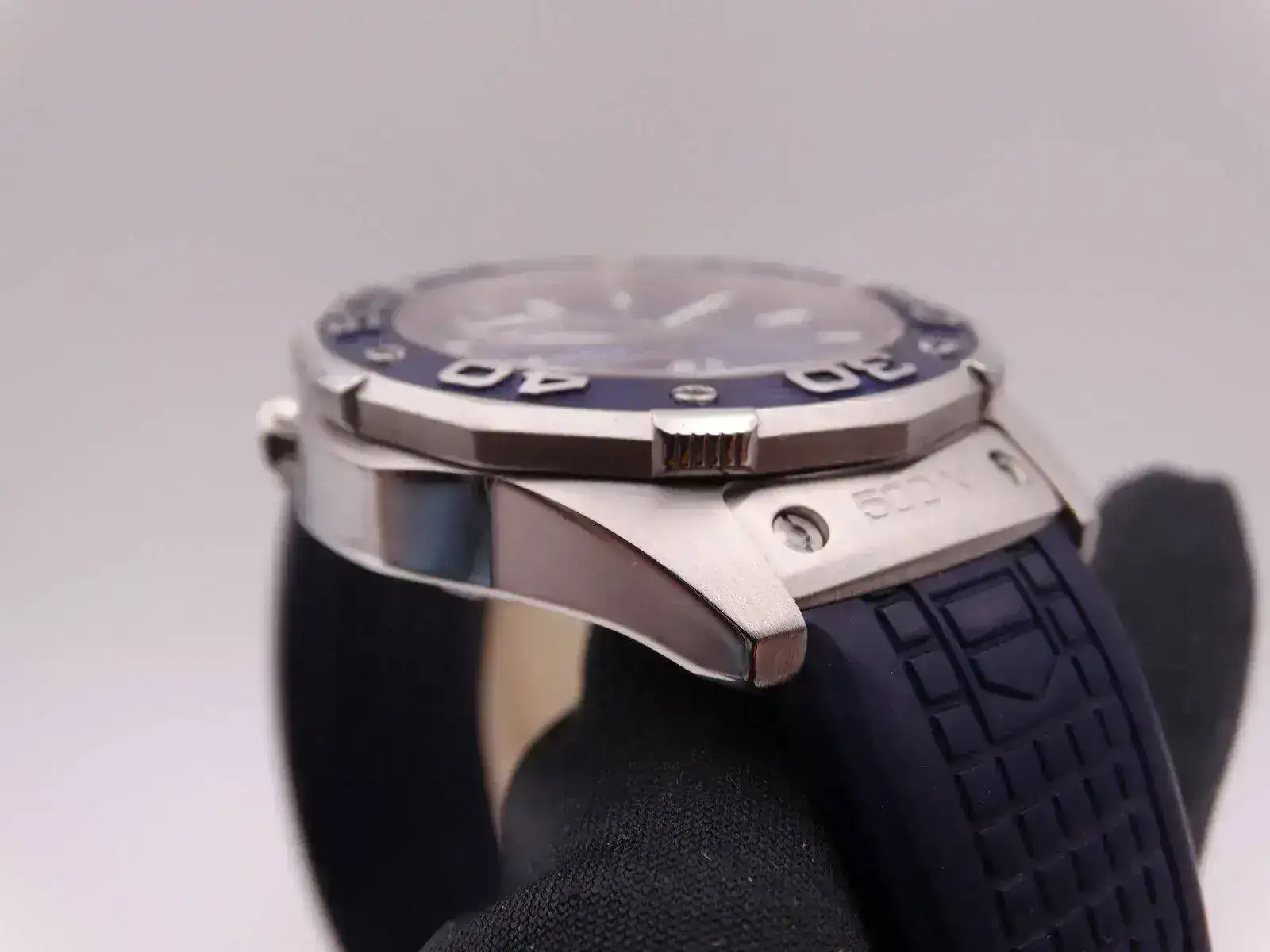 Tag Heuer Aquaracer 500 Dicaprio Green cross Blue Limited 01265.webp