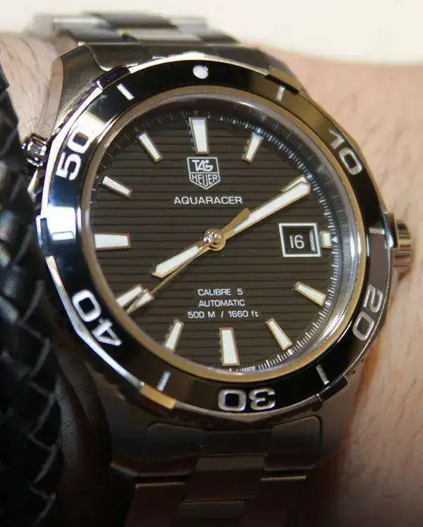 Tag-Heuer-Aquaracer-500-watch-1.webp