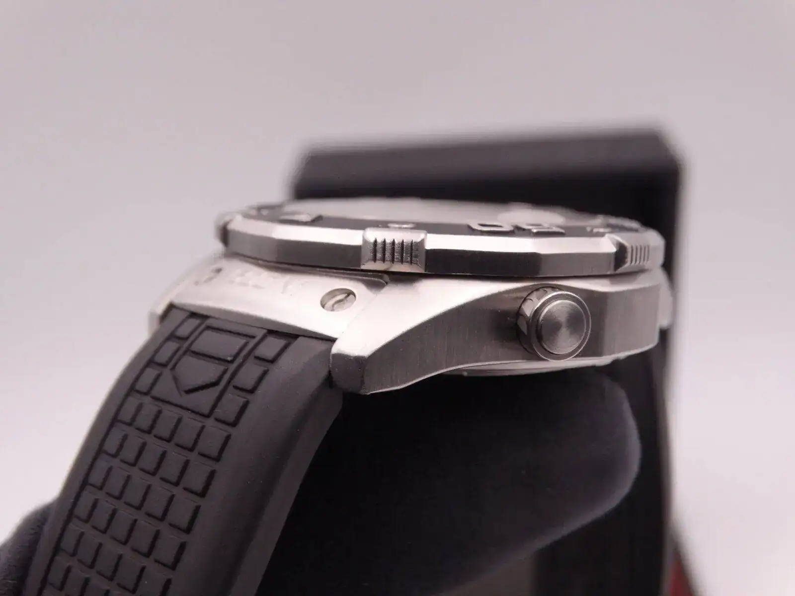 Tag Heuer Aquaracer 500M 08981.JPG