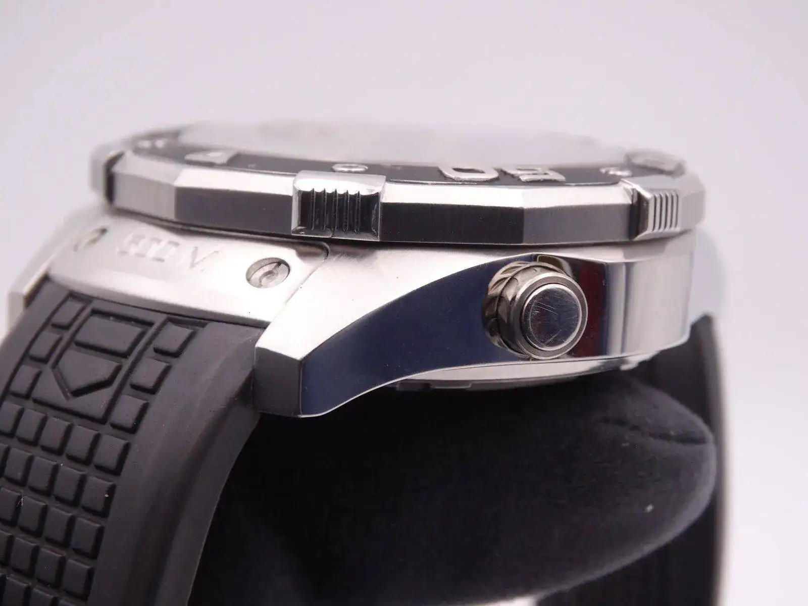 Tag Heuer Aquaracer 500M Chronograph 08705.JPG