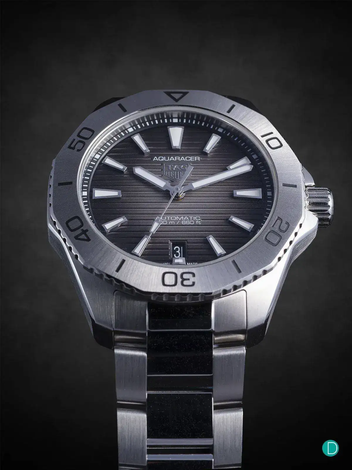 tag-heuer-aquaracer-hero.webp
