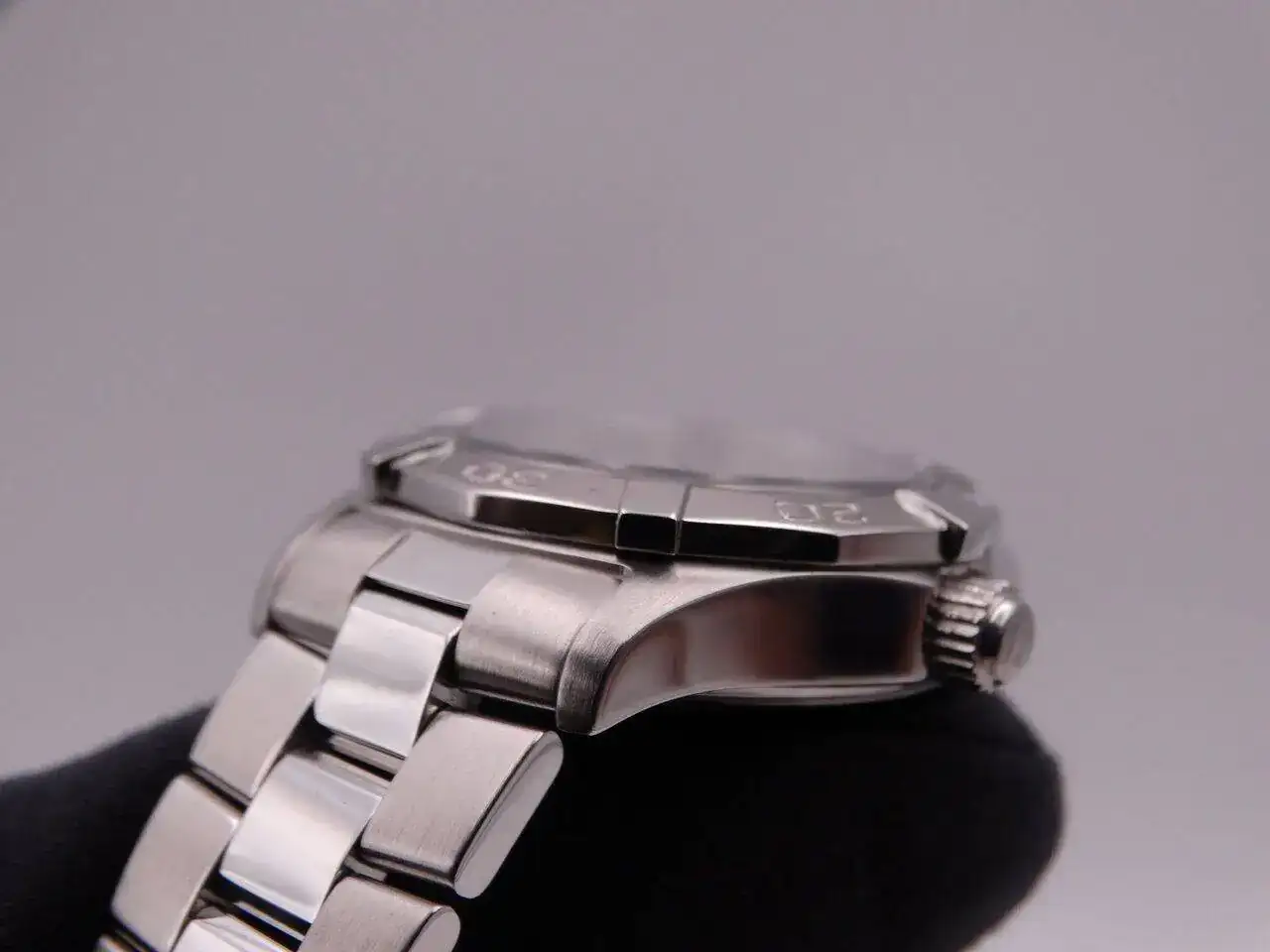 Tag Heuer Aquaracer Mother of pearl 04687.webp