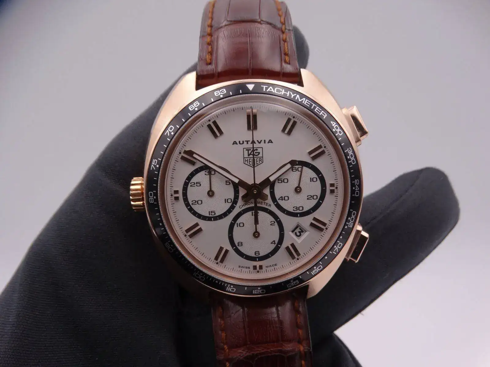 Tag Heuer Autavia Chronograph Limited Edition Gold 09463.webp