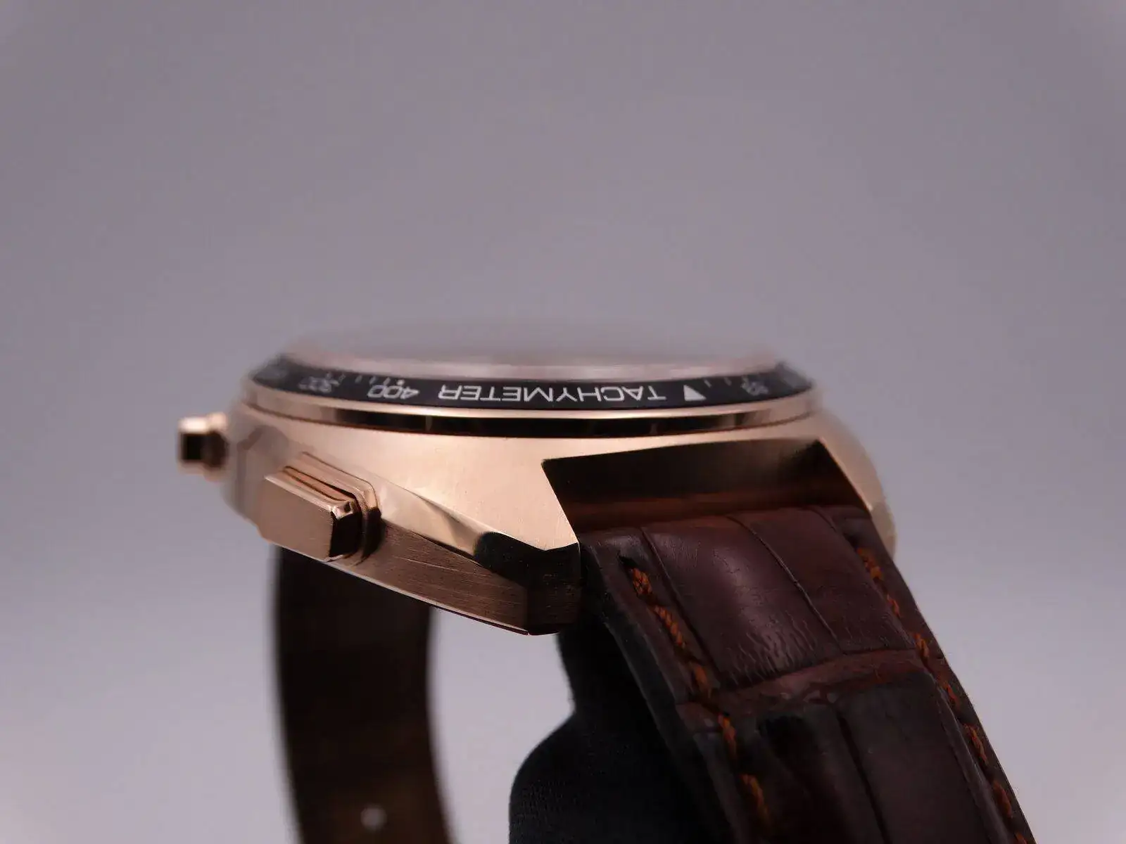 Tag Heuer Autavia Chronograph Limited Edition Gold 09471.webp