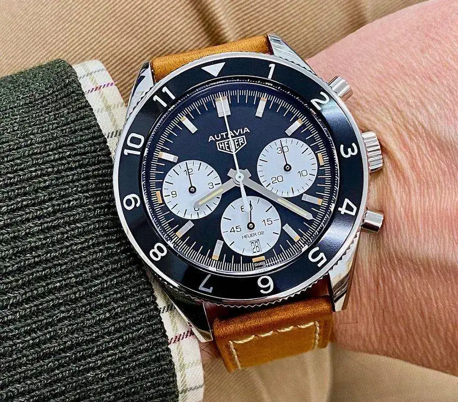 Tag Heuer Autavia H02.webp