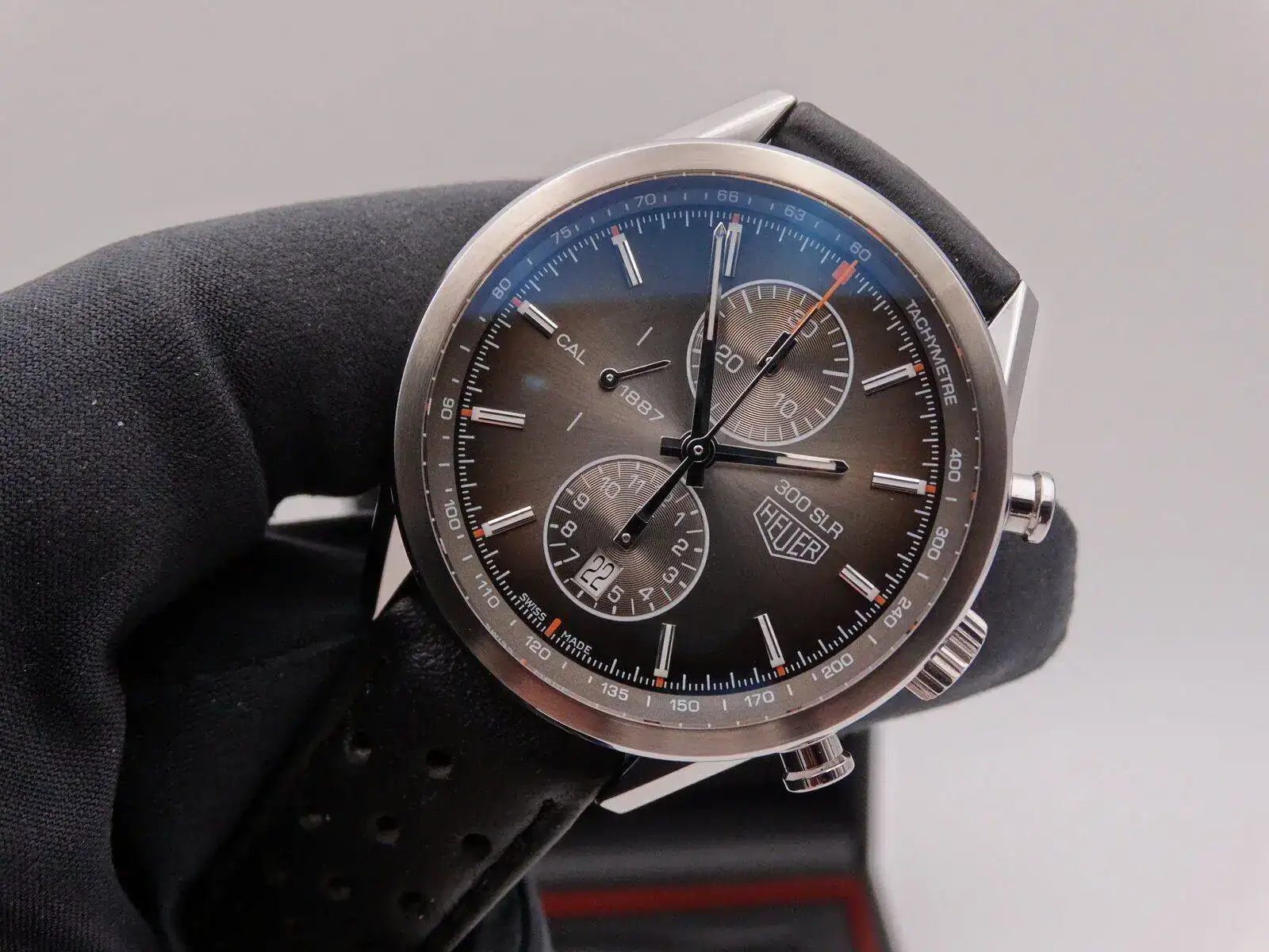 TAG Heuer Carrera 300SLR Limited Edition 02574.JPG