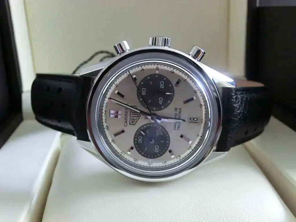 TAG-Heuer-Carrera--Calibre--18--Telemeter-39-mm-CAR221A.FC6353_02.webp