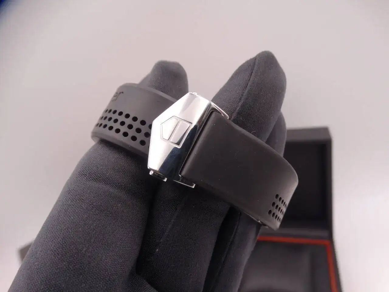 Tag Heuer Carrera Chronograph 04605.webp