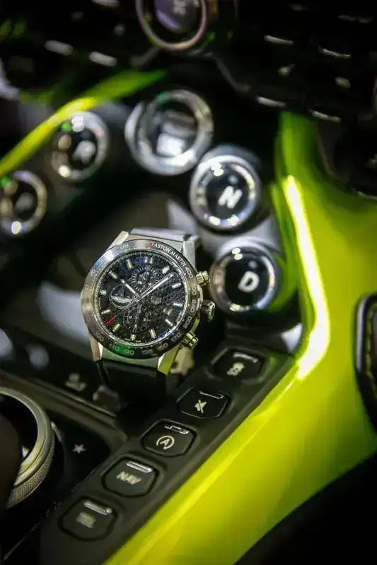 TAG Heuer Carrera Calibre Heuer 01 Aston Martin Special Edition - Relojes Especiales - TAG Heuer Carrera Calibre Heuer 01 Aston Martin Special Edition - Relojes Especiales