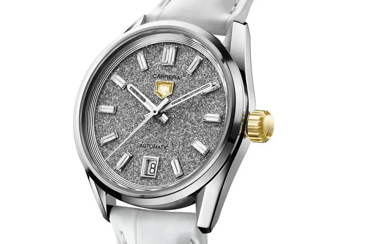 TAG-Heuer Carrera Plasma diamond 1.jpg