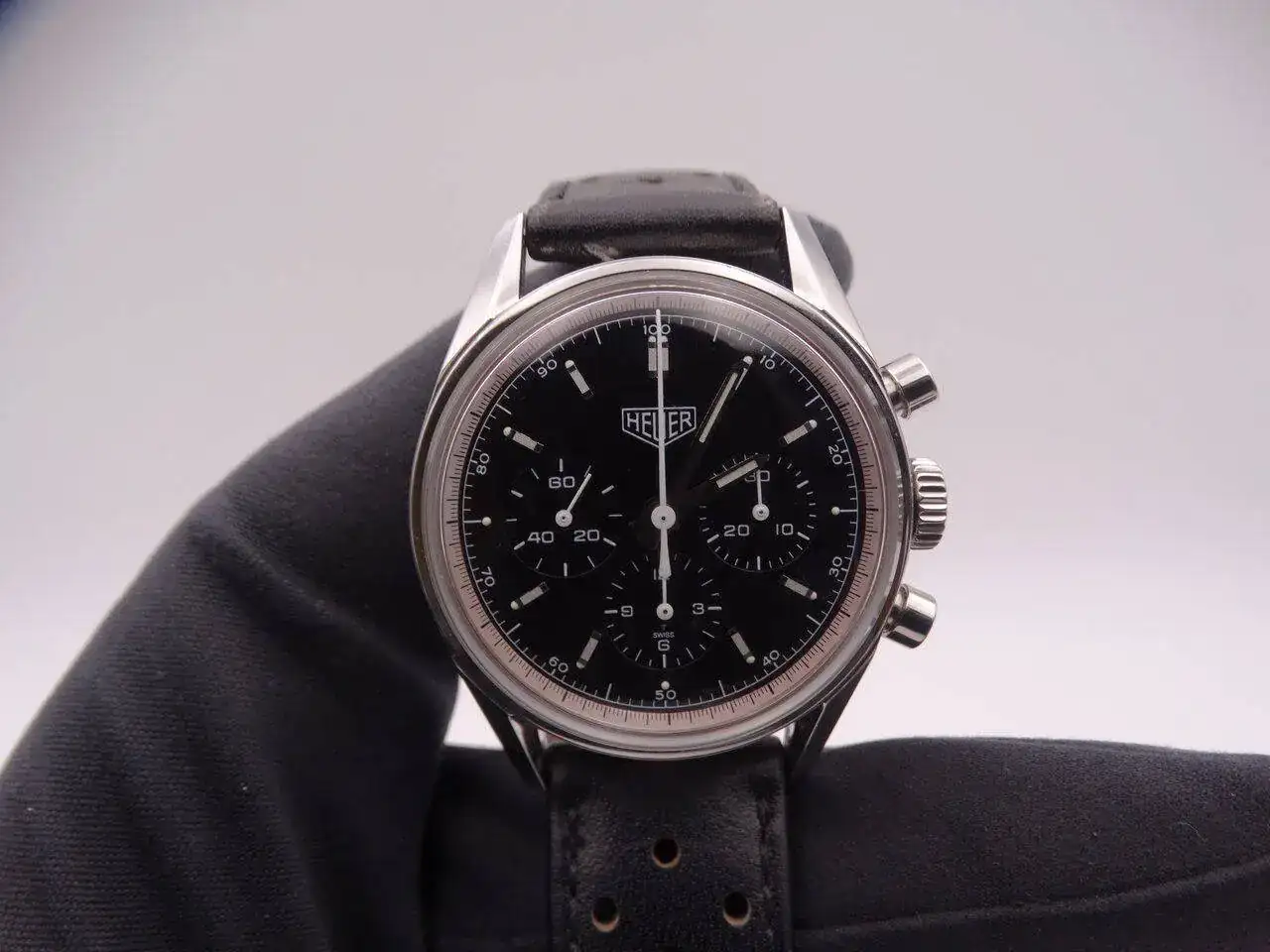 Tag Heuer Carrera Re-edition 00090.JPG