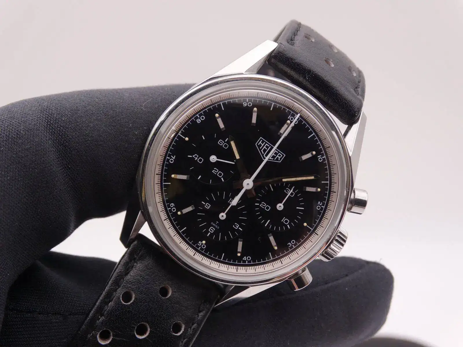 Tag Heuer Carrera Re-Edition CS3111 02430.webp