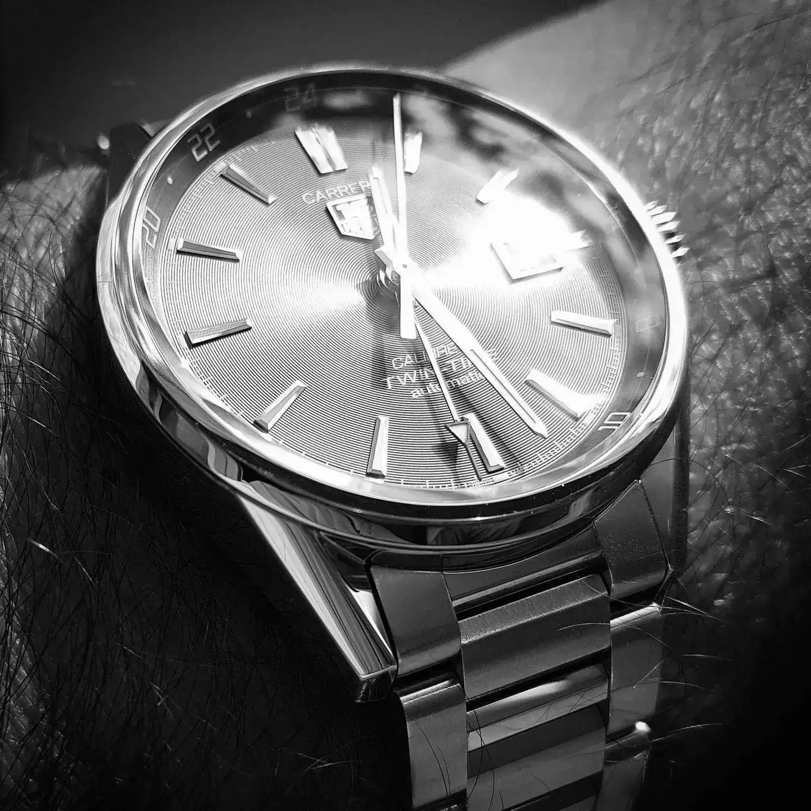 Tag Heuer Carrera Twin Time 41mm Caliber 7 WAR2012 (B&W).webp