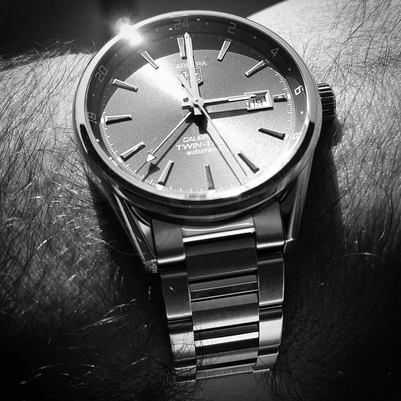 Tag Heuer Carrera Twin Time 41mm Caliber 7 WAR2012 (B&W).webp