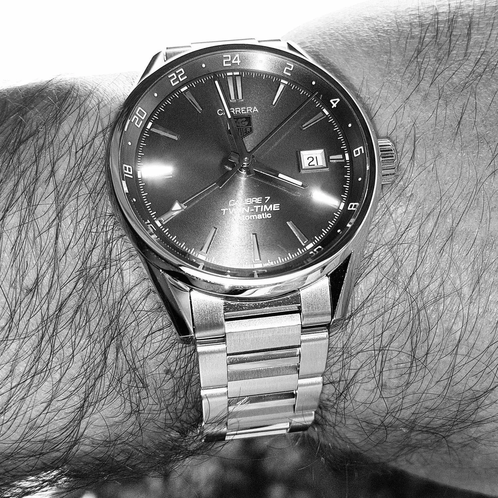 Tag Heuer Carrera Twin Time 41mm Caliber 7 WAR2012620 (ByN).webp