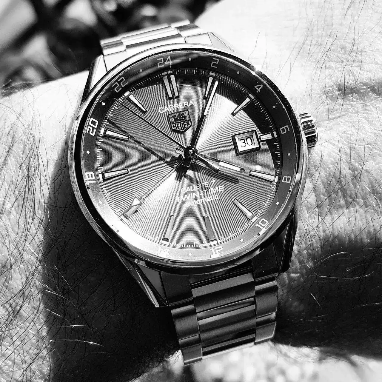 Tag Heuer Carrera Twin Time 41mm Caliber 7 WAR2012620 (ByN).webp