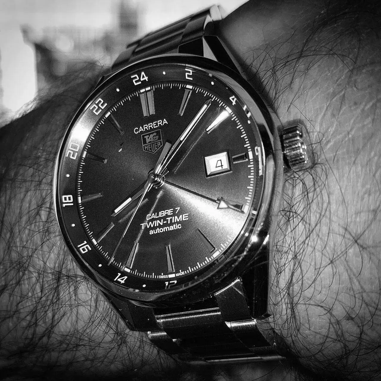 Tag Heuer Carrera Twin Time 41mm Caliber 7 WAR2012620 (ByN).webp