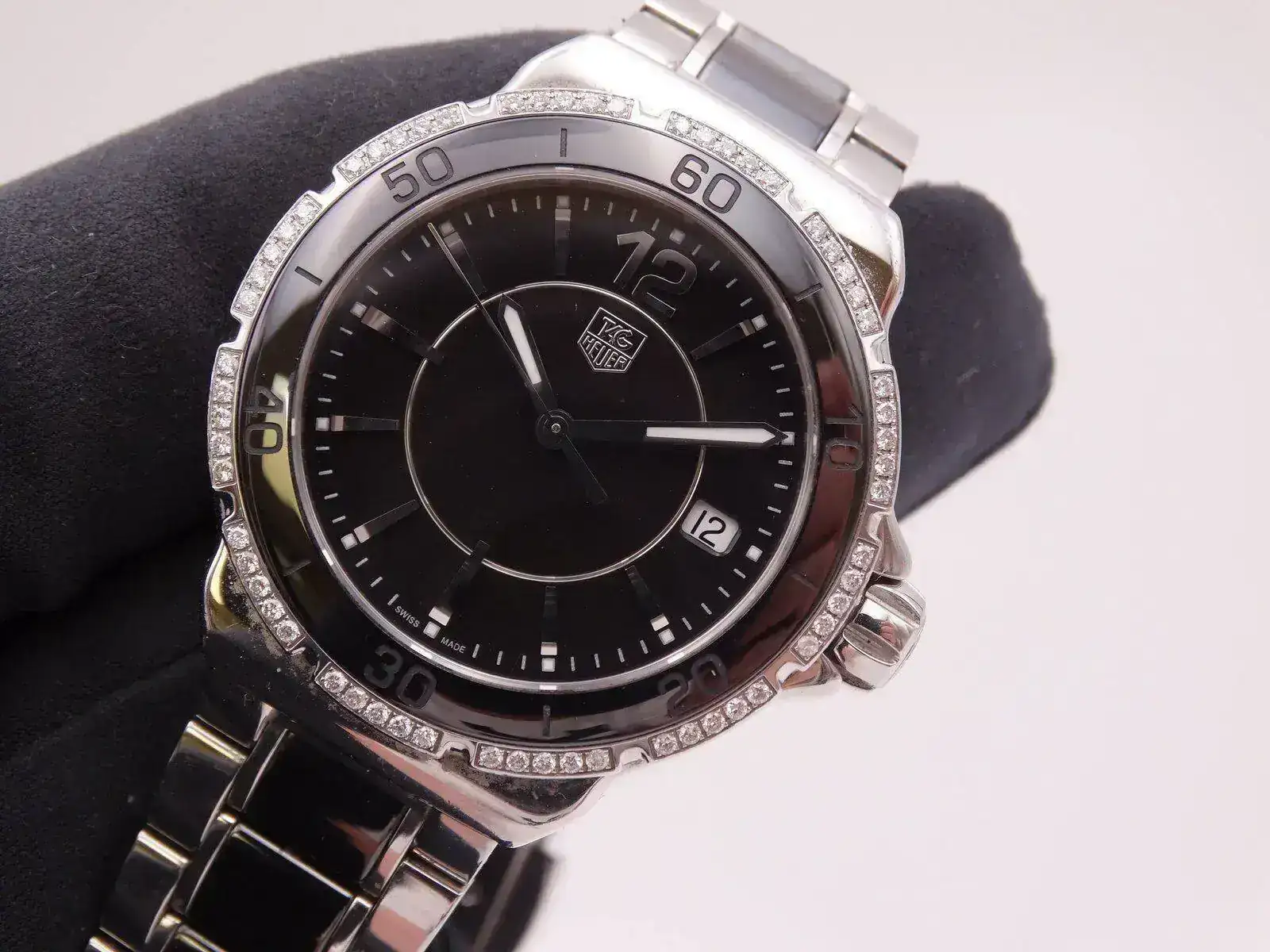 tag heuer formula 1 F1 diamonds 1976.webp