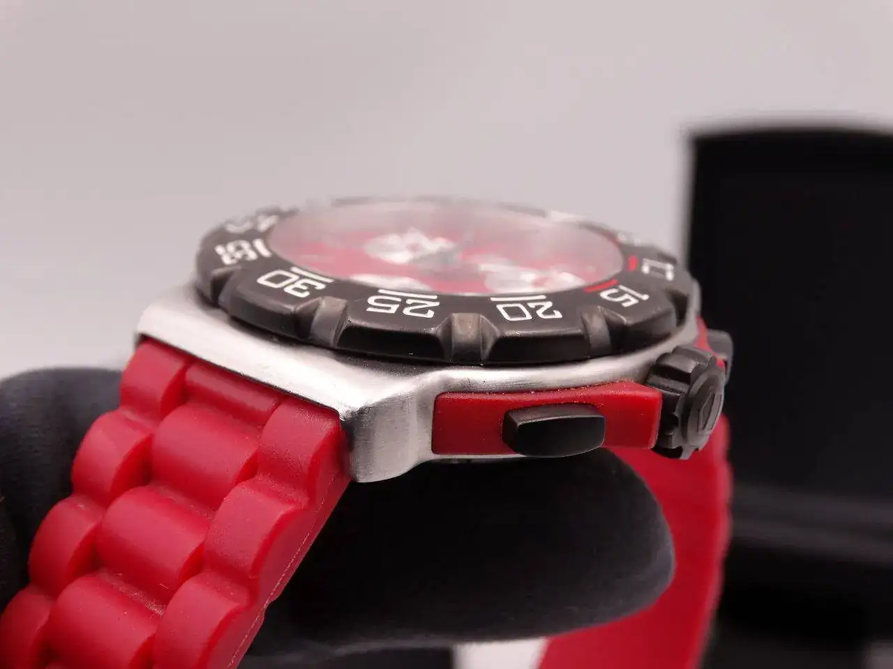Tag Heuer Formula F1 chronograph 03352.webp