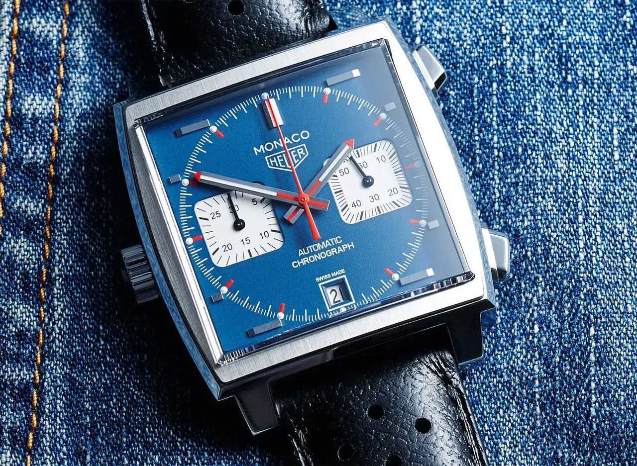 TAG-Heuer-Monaco-CAW211P-12.webp