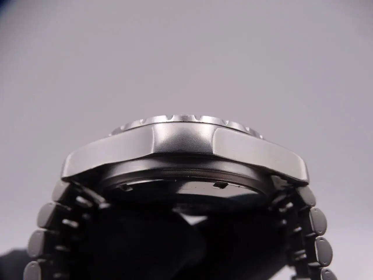 Tag Heuer Professional 2000 Chronograph 03190.webp