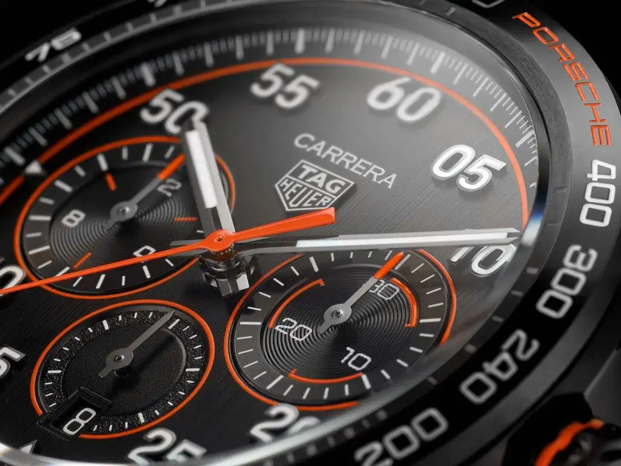 TAG-Heuer x Porsche Orange-0.webp