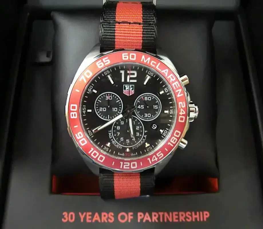 tag_heuer_formula_1_mclaren_caz1112.fc8188.webp