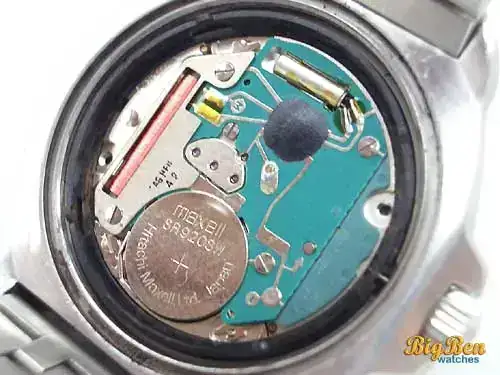 tagdiveyellsteel3_08.webp