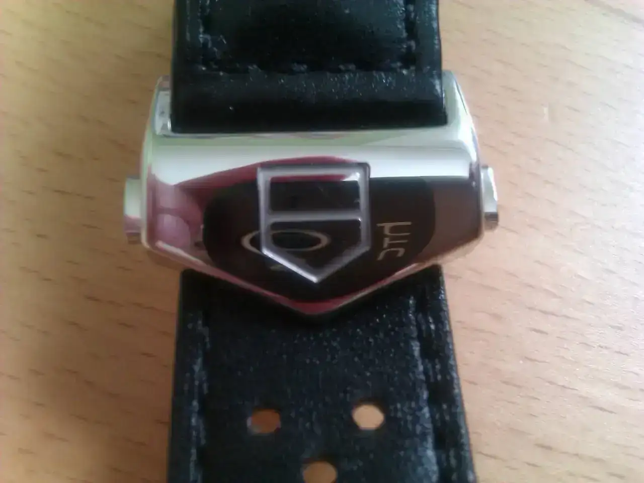 tagheuer2h.webp