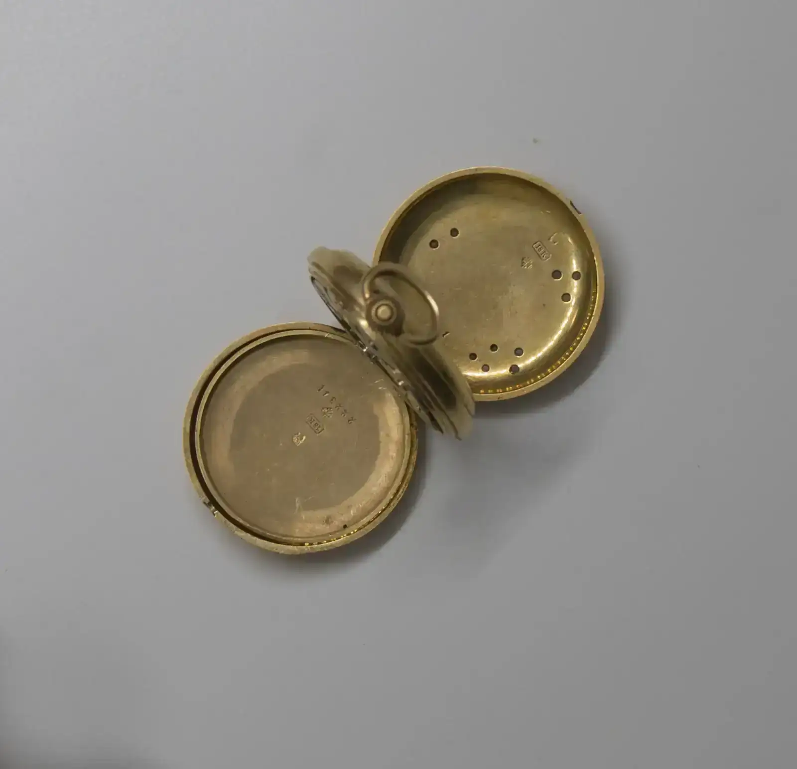 TAPA TRASERA CON NRO Y MAS comprimida.webp