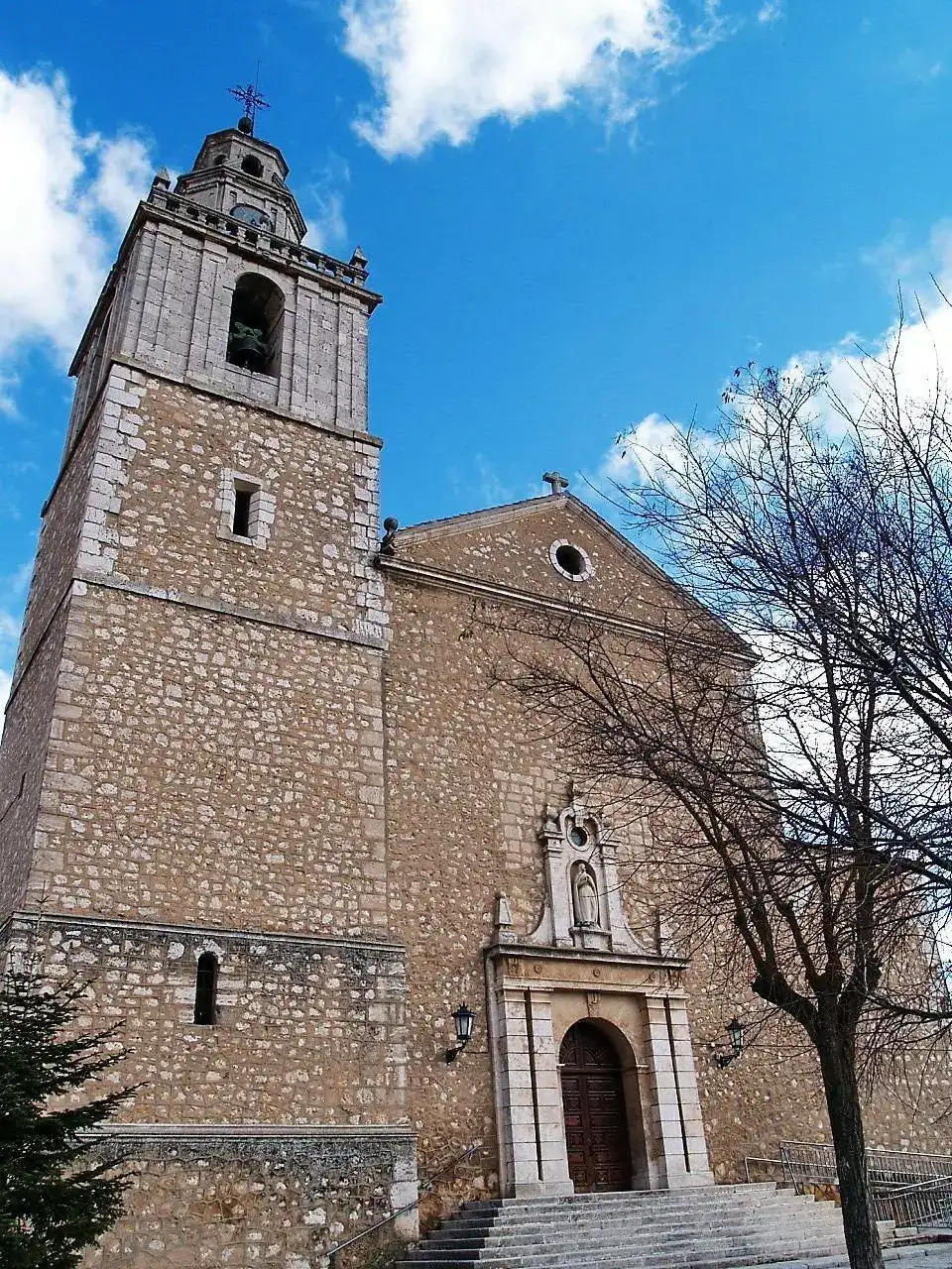Tarancon_-_Iglesia_de_Nra._Sra._de_la_Asuncion_5.webp