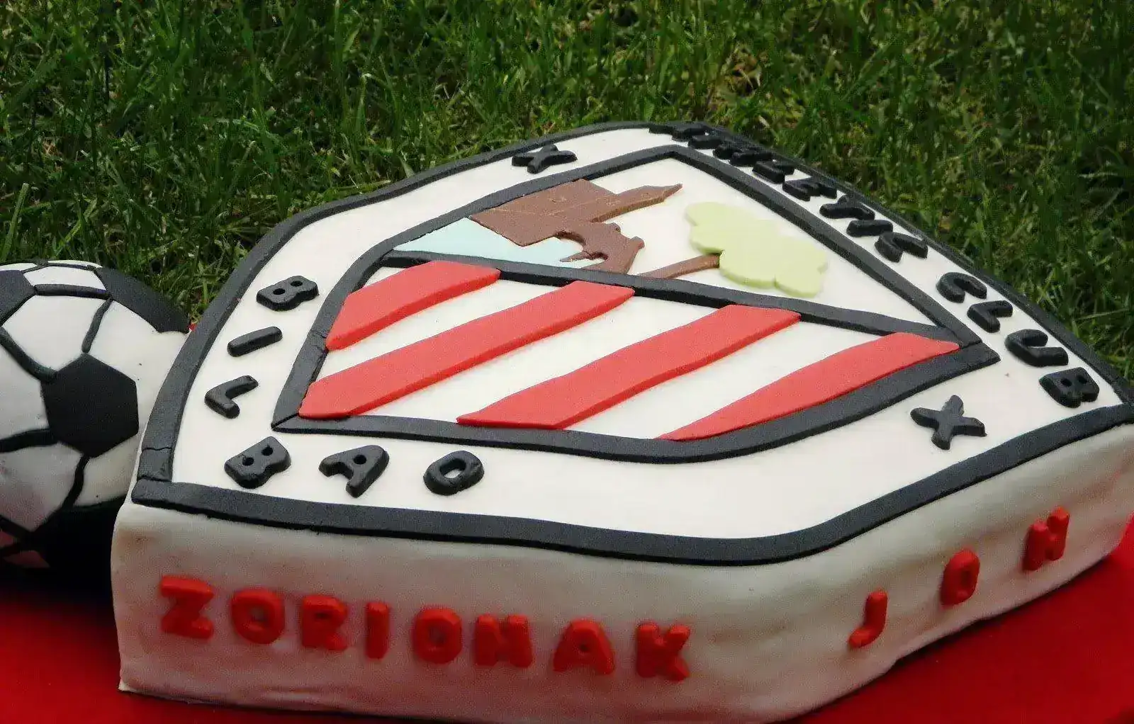 Tarta+Athletic+1.webp