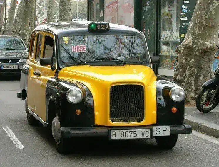 taxi-barcelona.webp