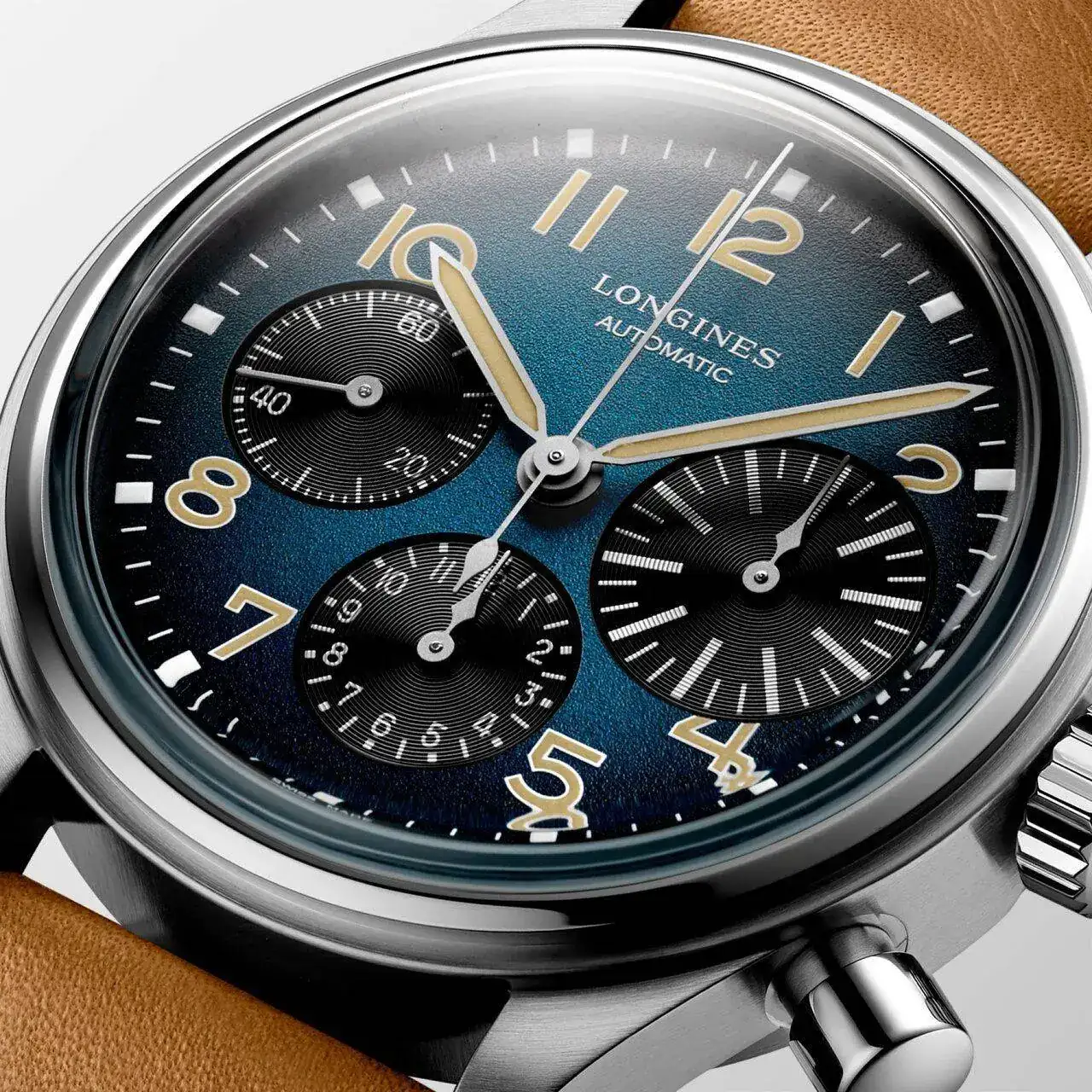 the-longines-avigation-bigeye-l2-816-1-93-2-detailed-view-2000x2000-4.webp