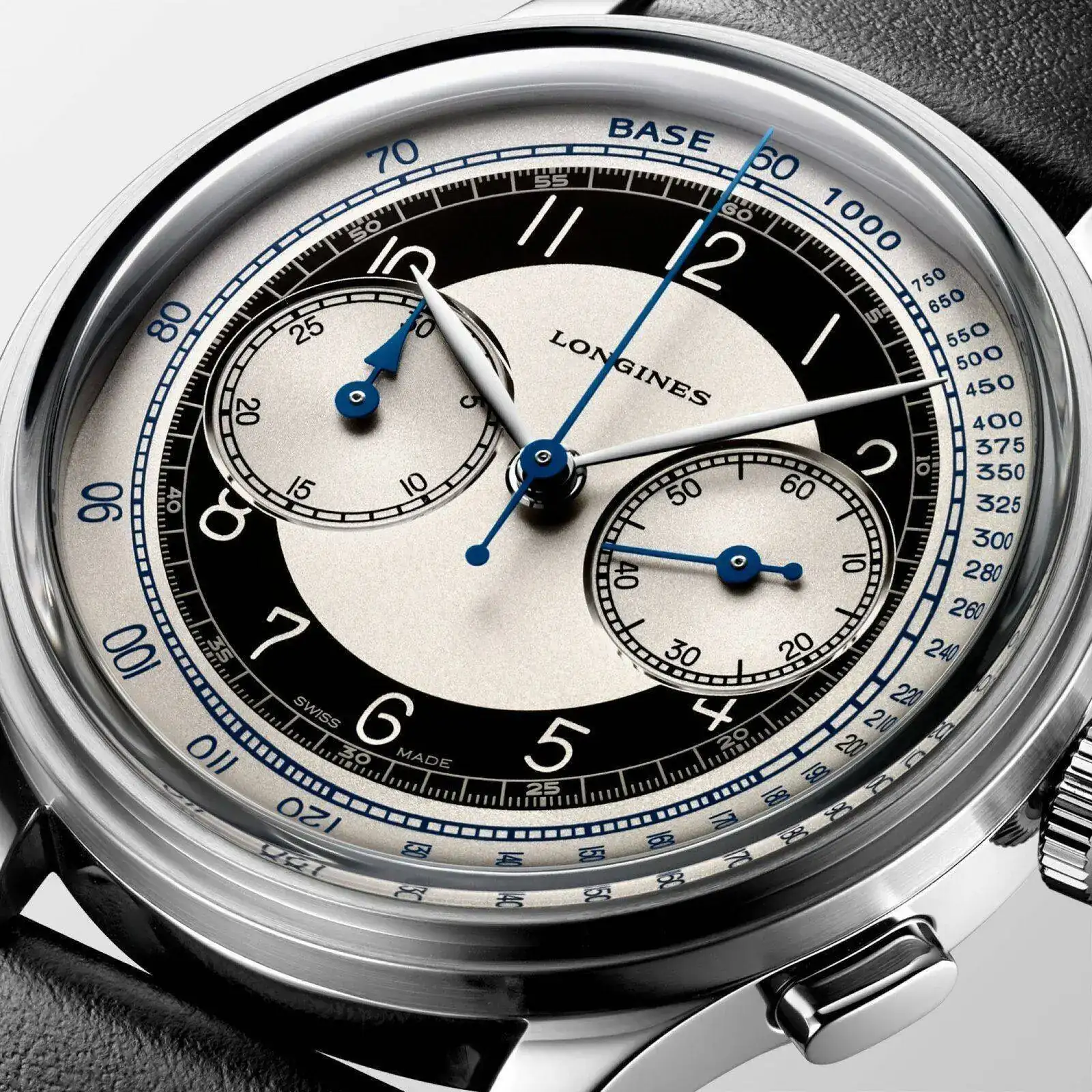 the-longines-heritage-classic-l2-830-4-93-0-detailed-view-2000x2000-2.webp