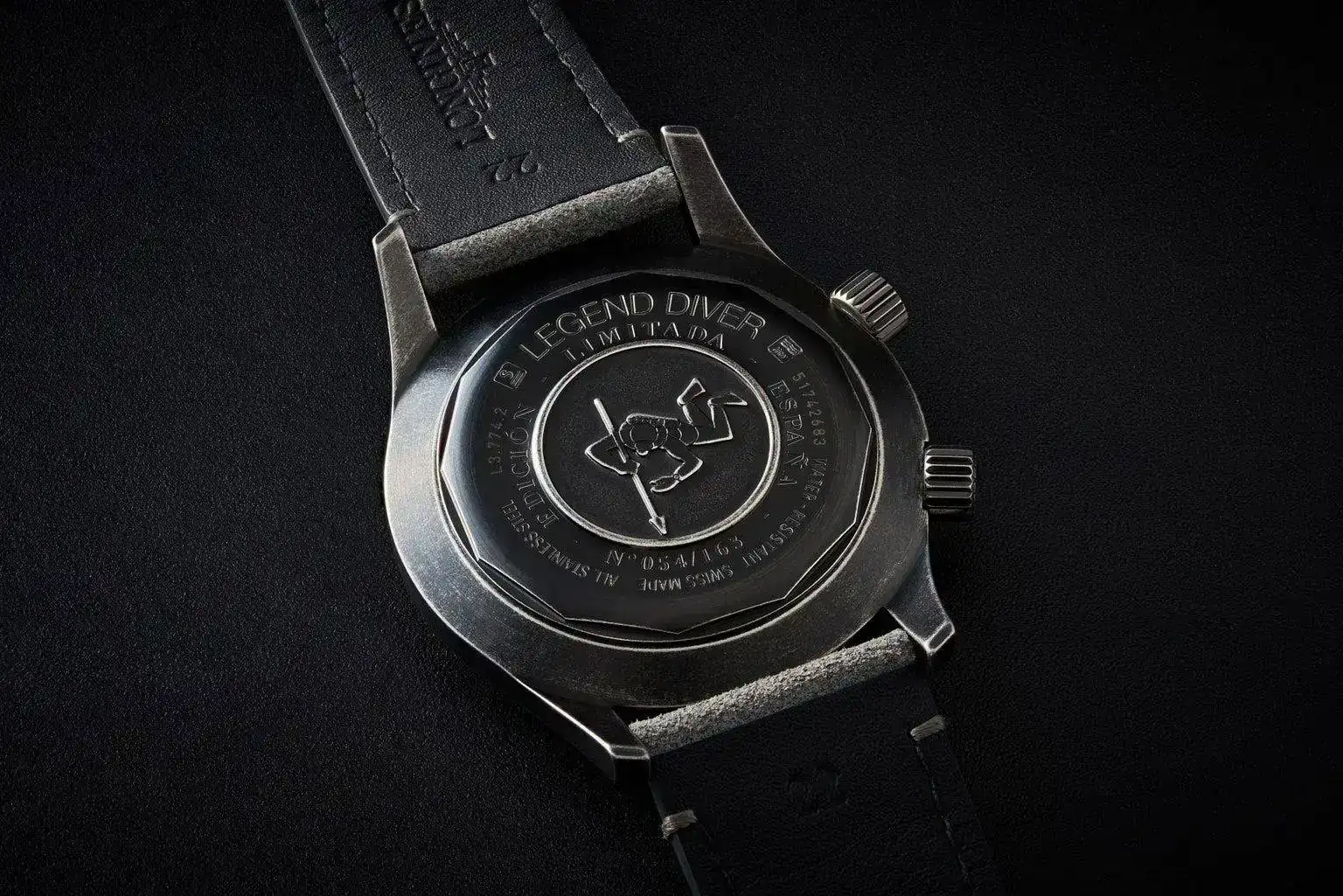 The Longines Legend Diver Watch Edición España_4.webp