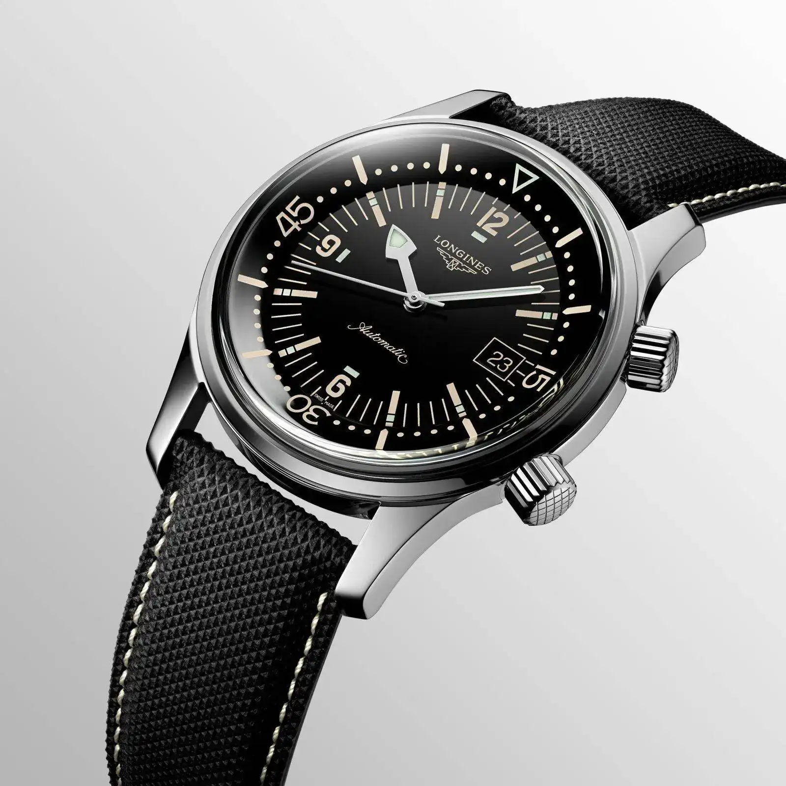 the-longines-legend-diver-watch-l3-774-4-50-0-detailed-view-2000x2000-1.webp