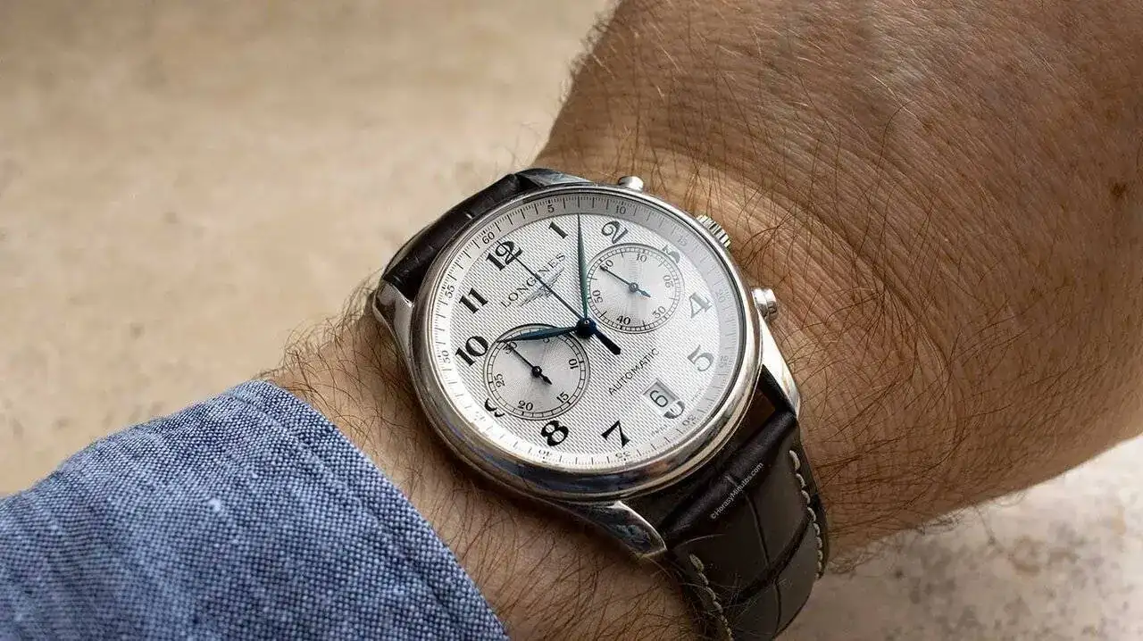 The-Longines-Master-Collection-Chronograph-3-Hora-y-Minutos.webp