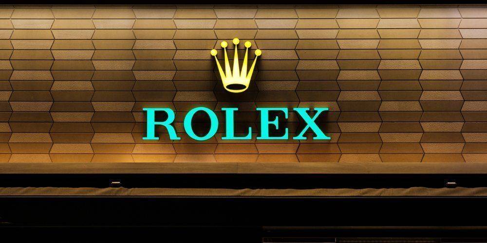 The-Rolex-logo-signage-on-shop.jpeg