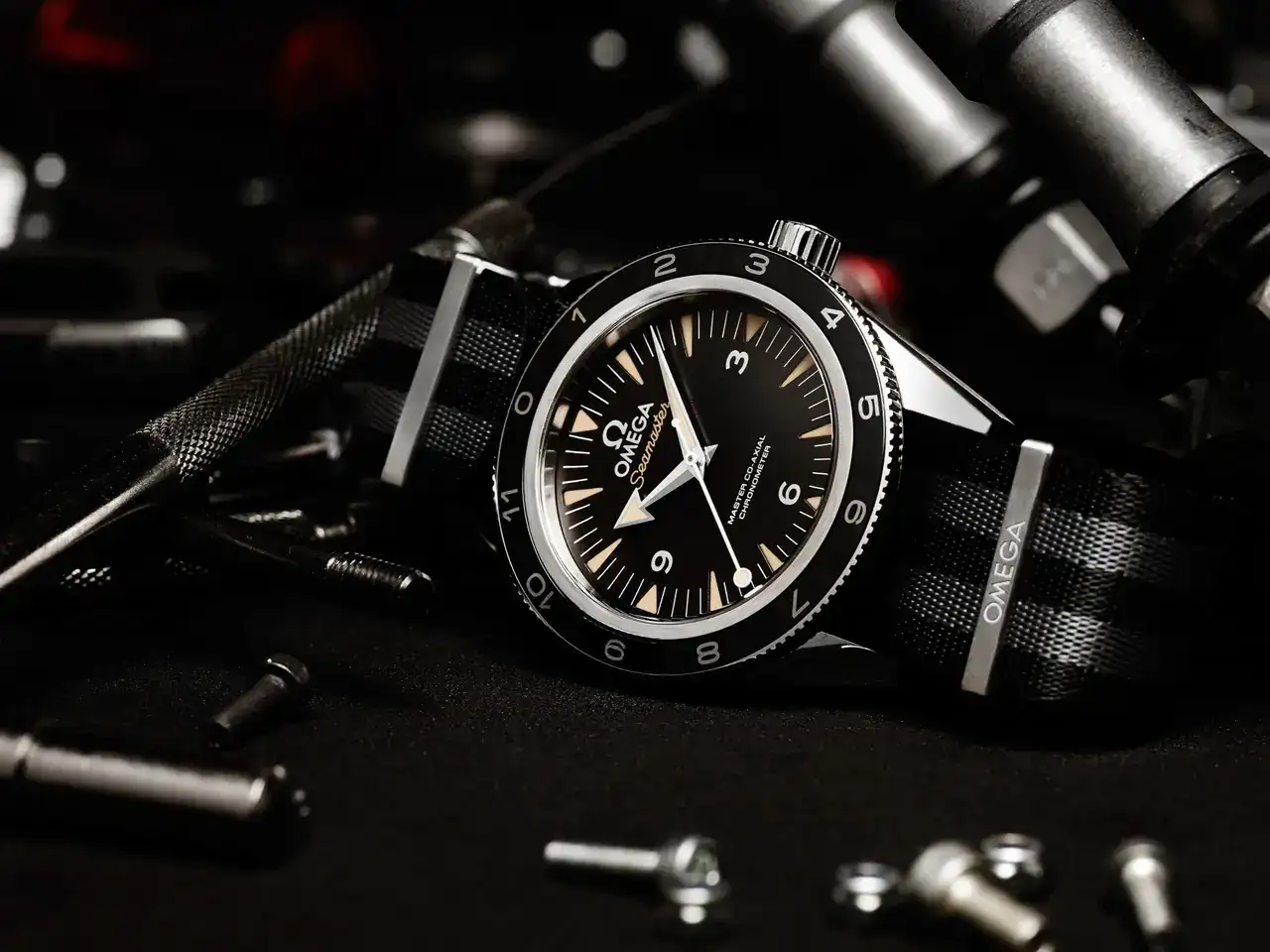 the_omega_seamaster_300_bond_233.32.41.21.01.001.webp