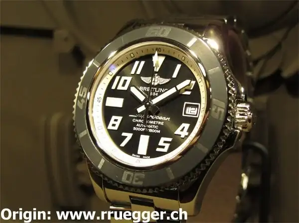 thoughts-comments-critiques-breitling_superocean_1.webp