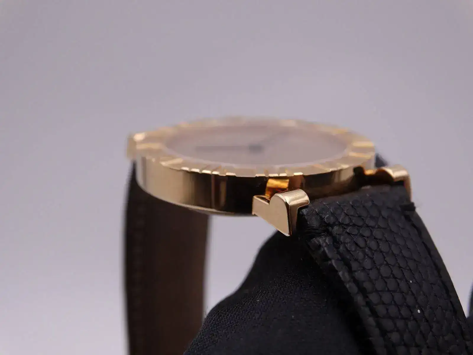 tiffany & co gold 5843.JPG