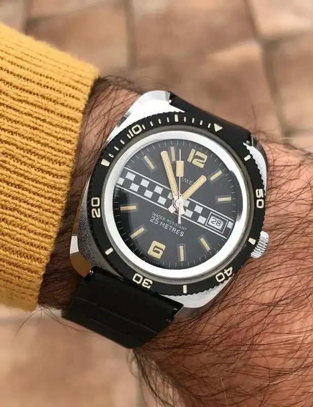 TIMEX-DIVER-RACING-POSAT-4.webp